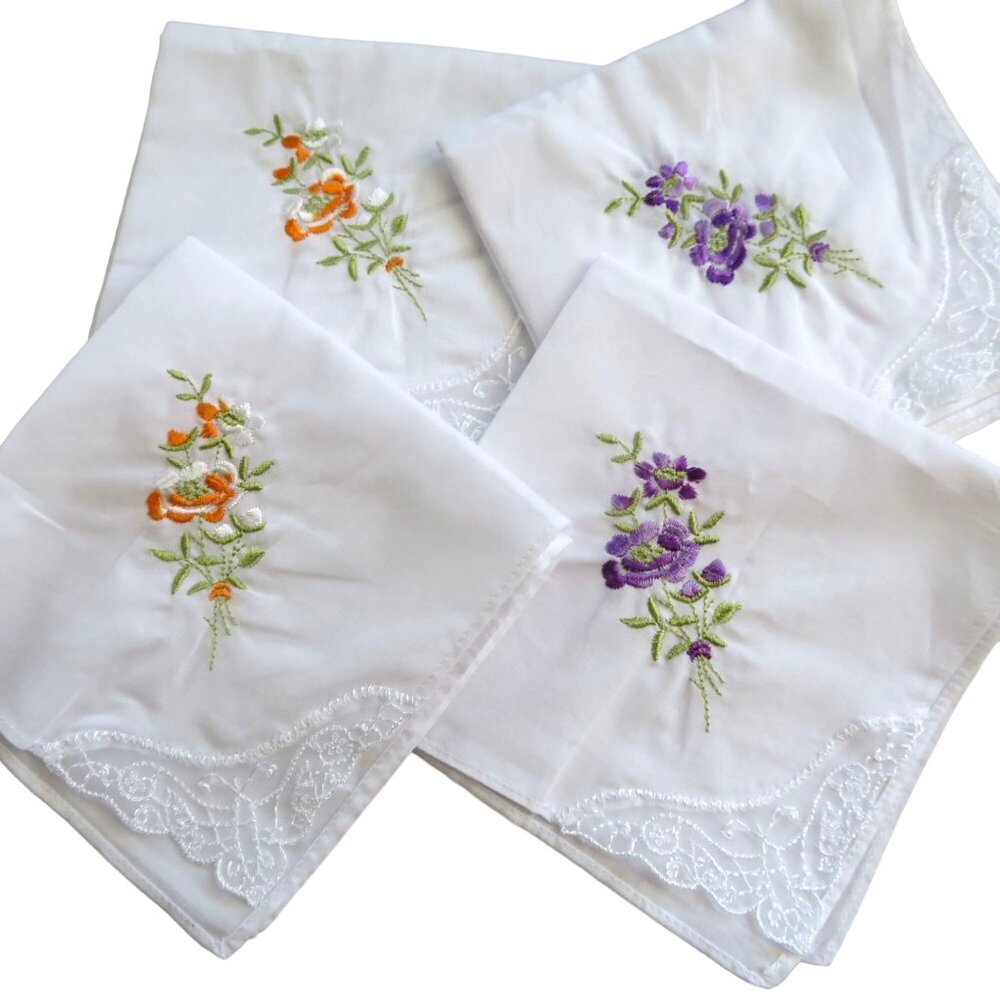 Set of 4 New Vintage White Floral Embroidery Napkins 11" x 11' Deadstock